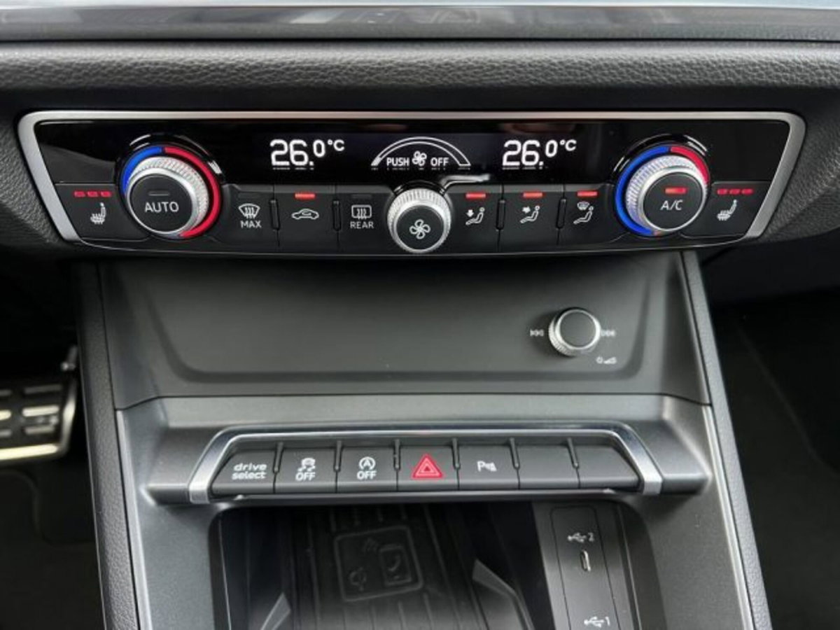 Audi Q3 Sportback 35 TDI quattro S tronic S line edition (17)