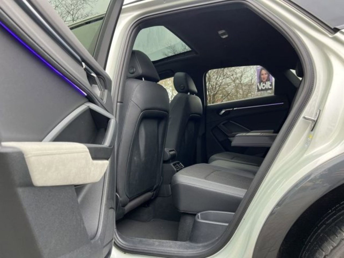 Audi Q3 Sportback 35 TDI quattro S tronic S line edition (19)