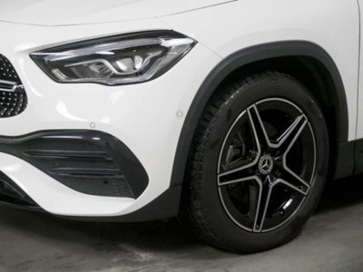 Mercedes-Benz GLA SUV 220 d AMG Line Premium Plus 4matic auto (3)