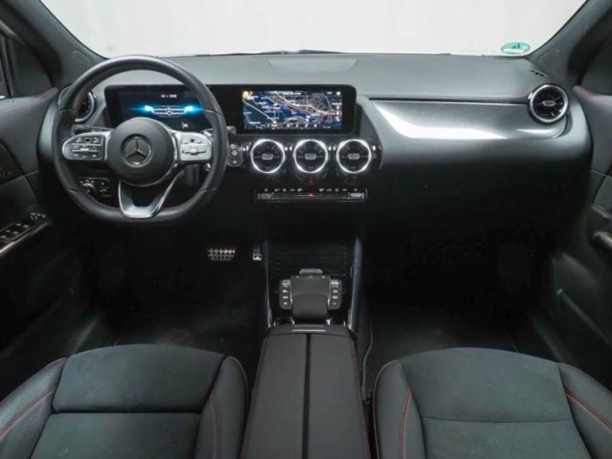 Mercedes-Benz GLA SUV 220 d AMG Line Premium Plus 4matic auto (6)