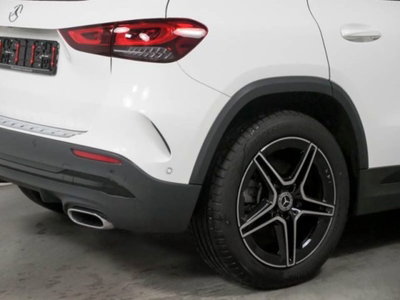 Mercedes-Benz GLA SUV 220 d AMG Line Premium Plus 4matic auto (9)