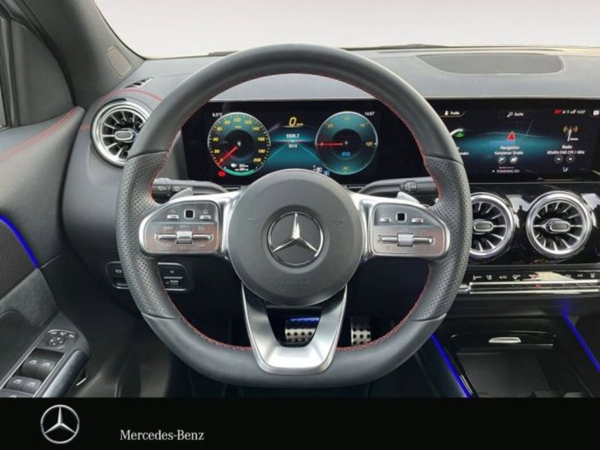 Mercedes-Benz EQA 300 AMG Line Premium 4matic (13)