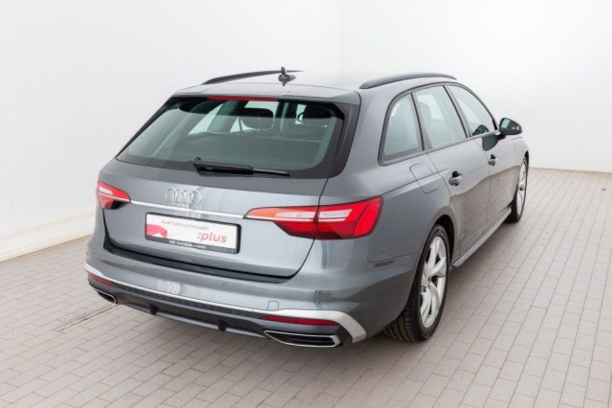 Audi A4 Avant 35 TDI/163 CV S tronic S line edition (2)