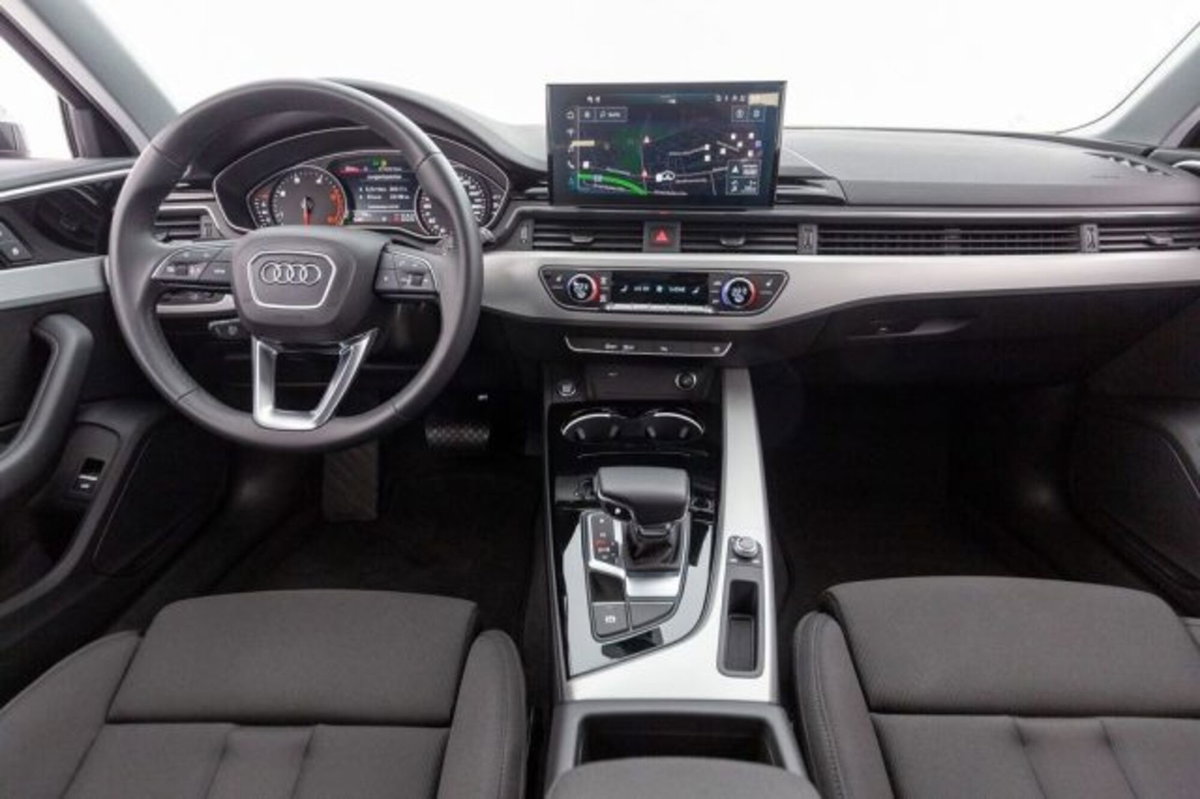 Audi A4 Avant 35 TDI/163 CV S tronic S line edition (6)