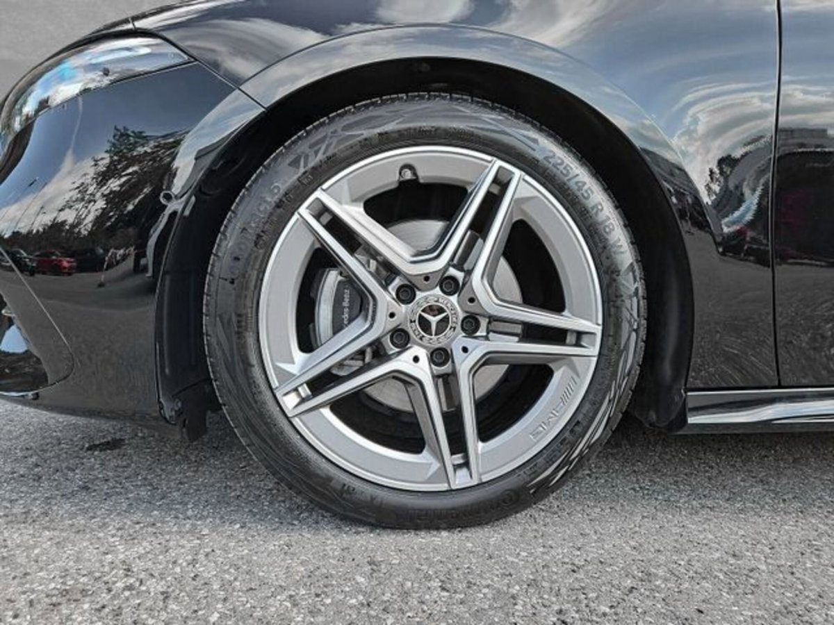 Mercedes-Benz Classe A 200 d AMG Line Premium Plus auto (9)