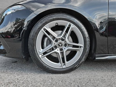 Mercedes-Benz Classe A 200 d AMG Line Premium Plus auto (9)