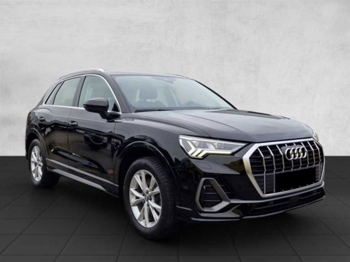 Audi Q3 Sportback 40 TFSI S tronic quattro edition (2)