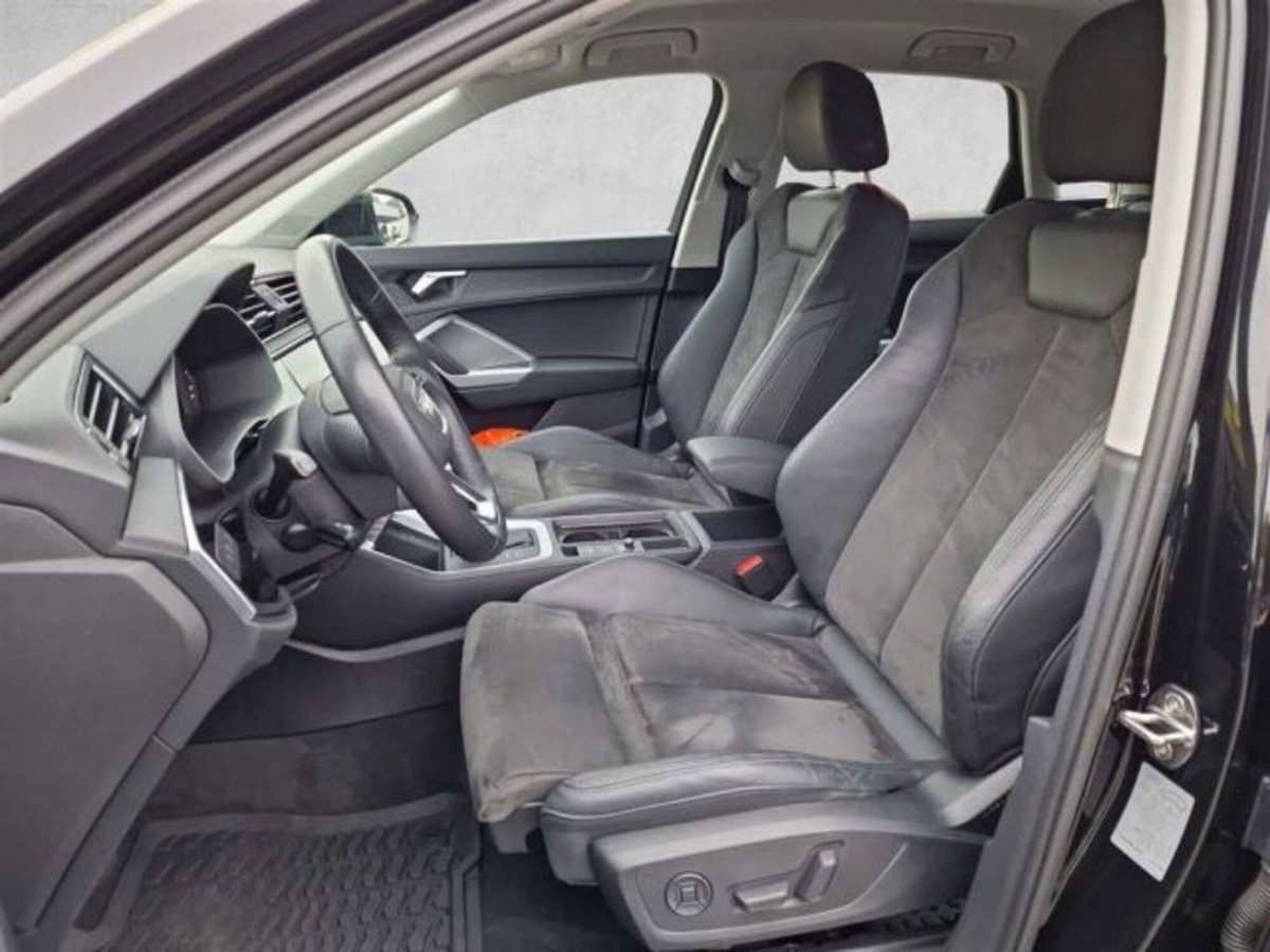 Audi Q3 Sportback 40 TFSI S tronic quattro edition (9)