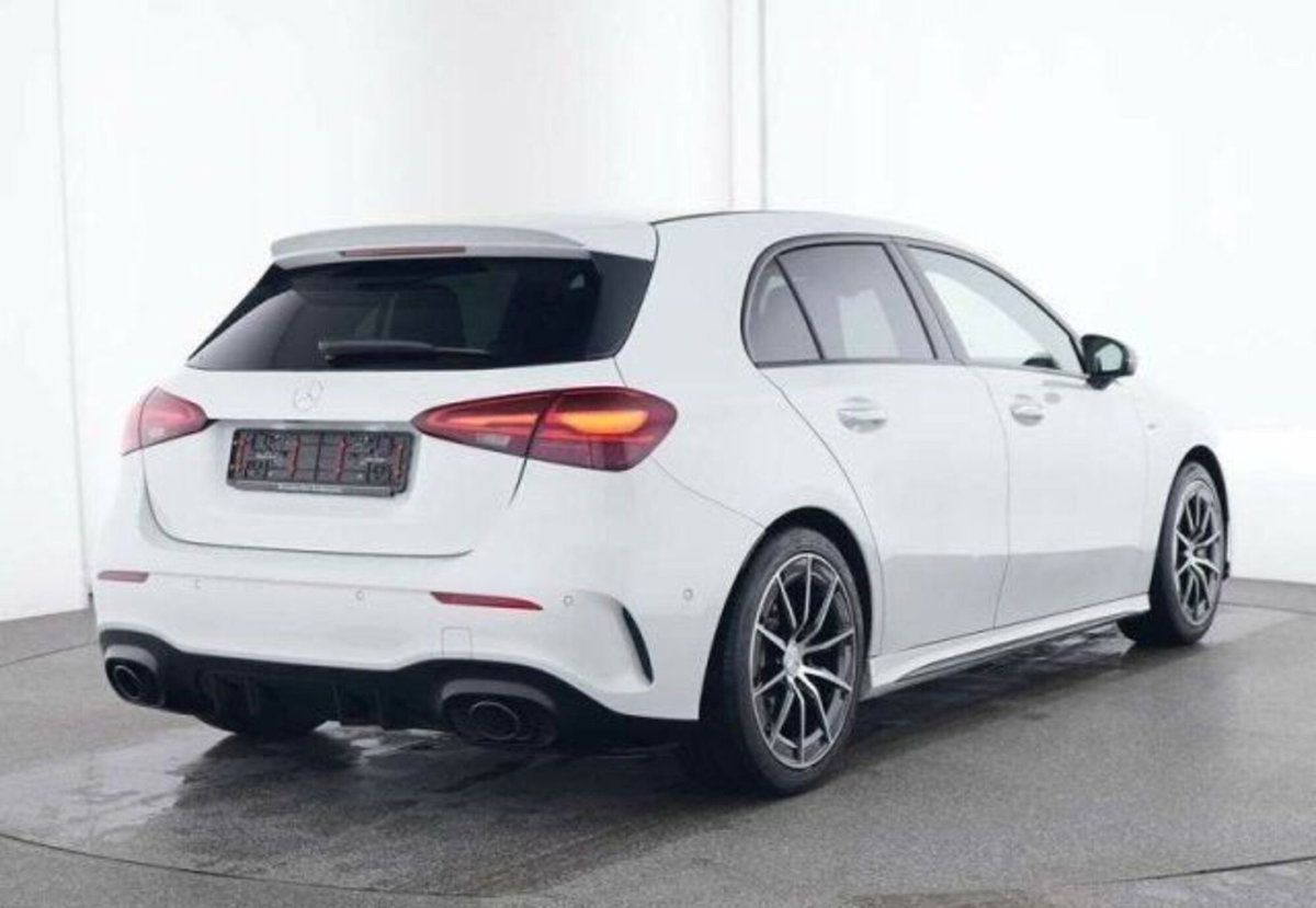 Mercedes-Benz Classe A Sedan AMG 35 AMG Line Premium 4matic auto (4)