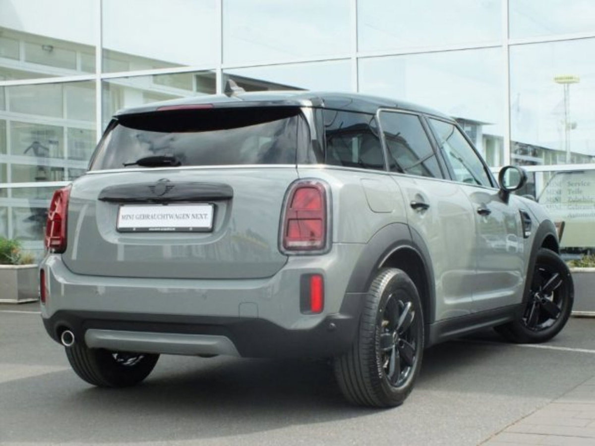 MINI Mini Countryman 2.0 Cooper D Essential Countryman (2)