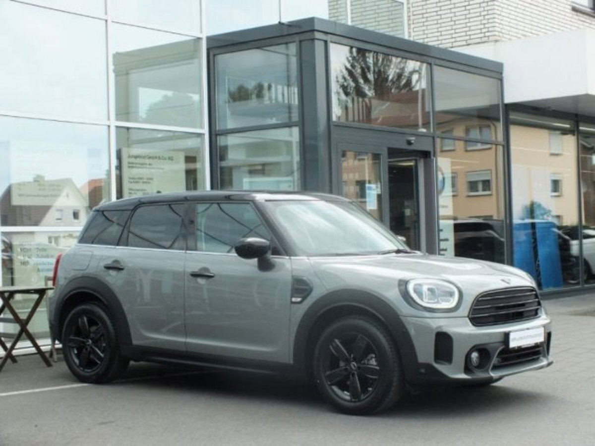 MINI Mini Countryman 2.0 Cooper D Essential Countryman (3)