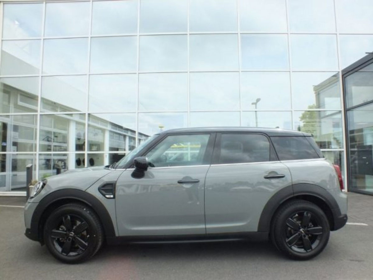 MINI Mini Countryman 2.0 Cooper D Essential Countryman (4)