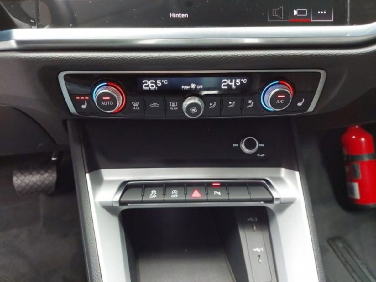 Audi Q3 35 TFSI S tronic S line edition (11)