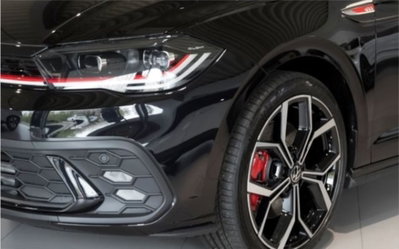 Volkswagen Polo 2.0 tsi GTI dsg (6)