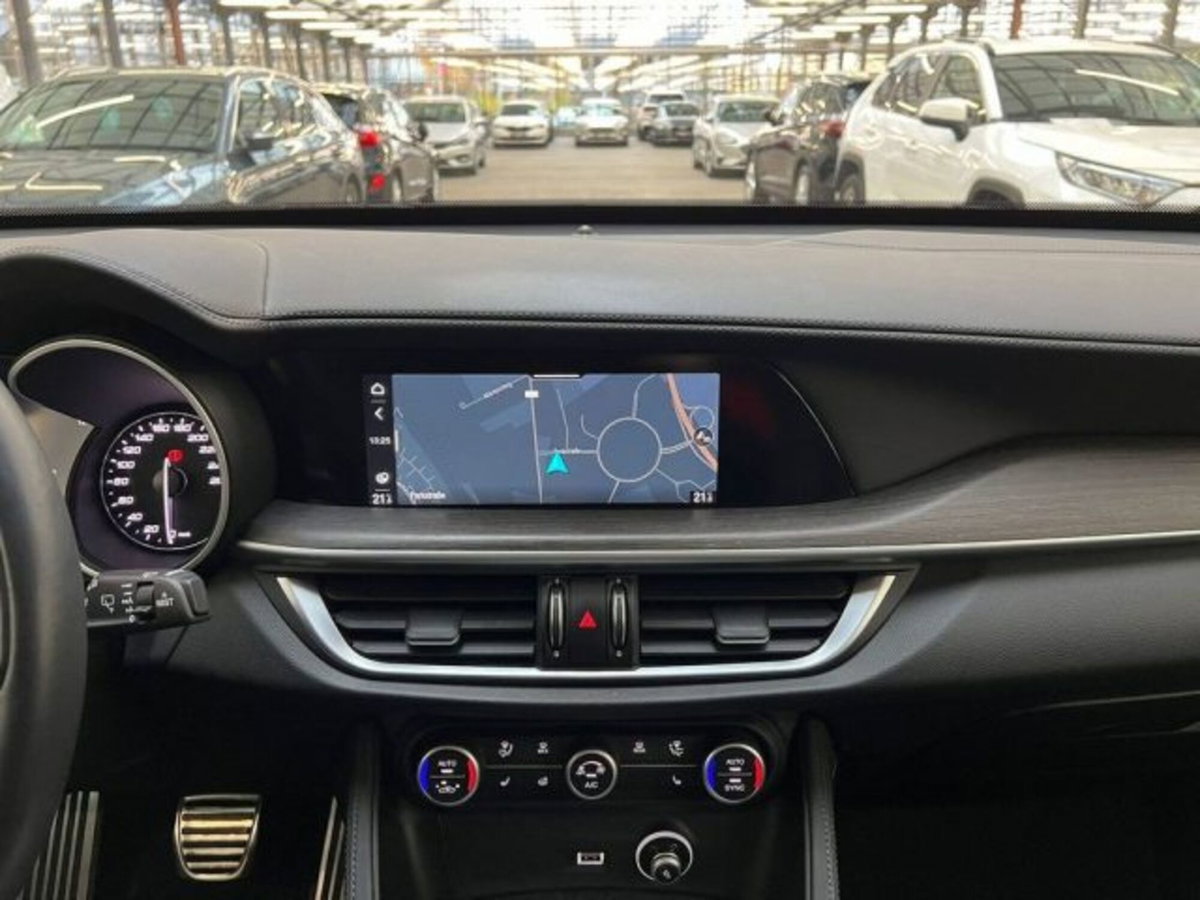 Alfa Romeo Stelvio Stelvio 2.2 Turbodiesel 210 CV AT8 Q4 Ti (7)