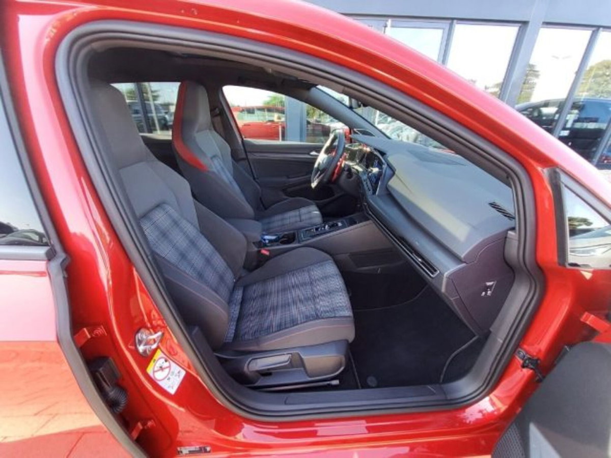 Volkswagen Golf 2.0 TSI GTI DSG (10)