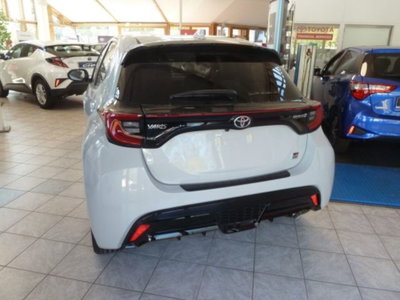 Toyota Yaris GR Sport 130 GR Sport (2)