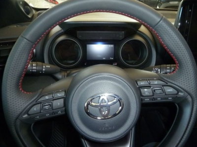 Toyota Yaris GR Sport 130 GR Sport (8)