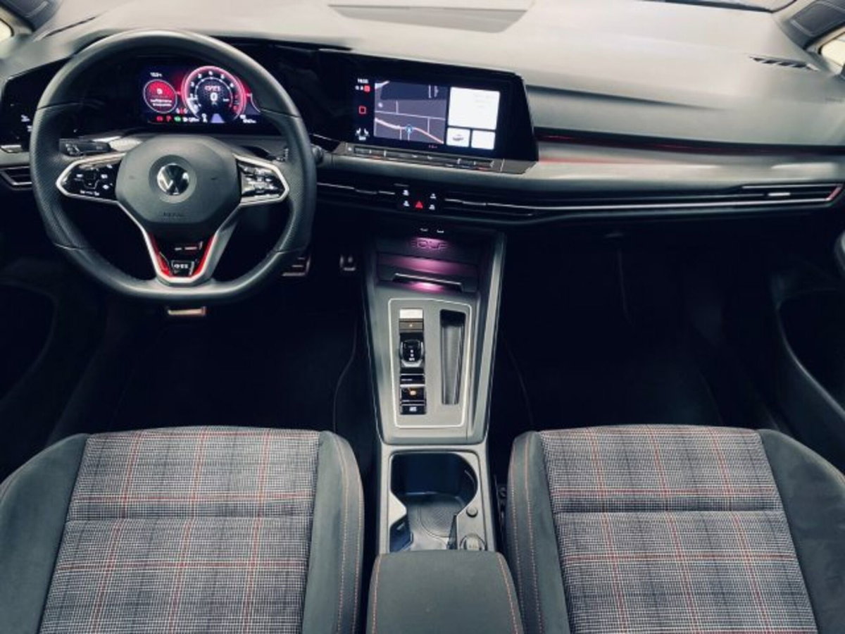 Volkswagen Golf 2.0 tsi GTI MT Ultimate 245cv (11)