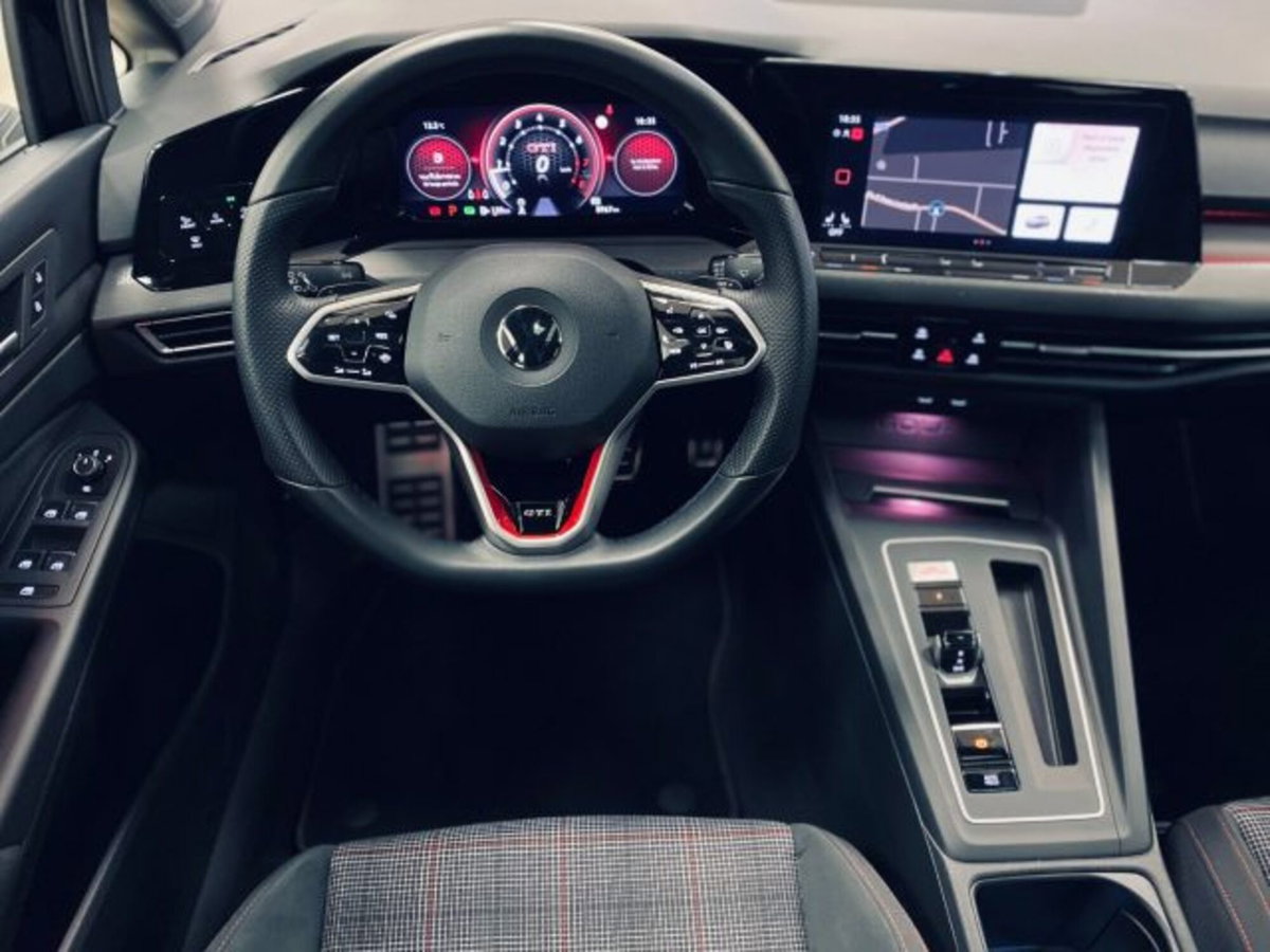 Volkswagen Golf 2.0 tsi GTI MT Ultimate 245cv (12)