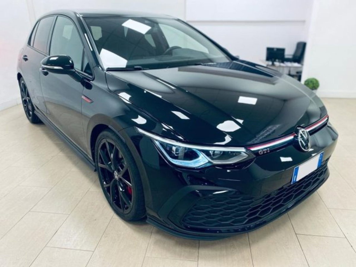 Volkswagen Golf 2.0 tsi GTI MT Ultimate 245cv (3)