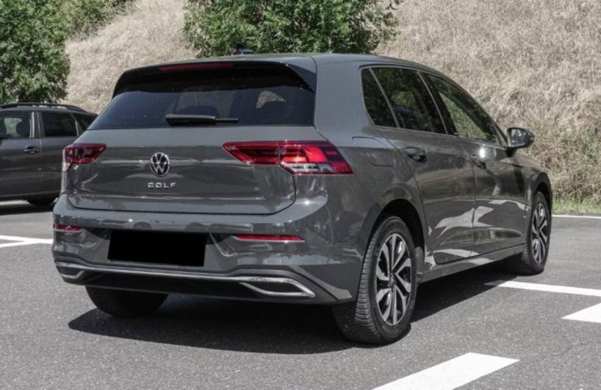 Volkswagen Golf Variant 2.0 TDI SCR DSG Style (2)