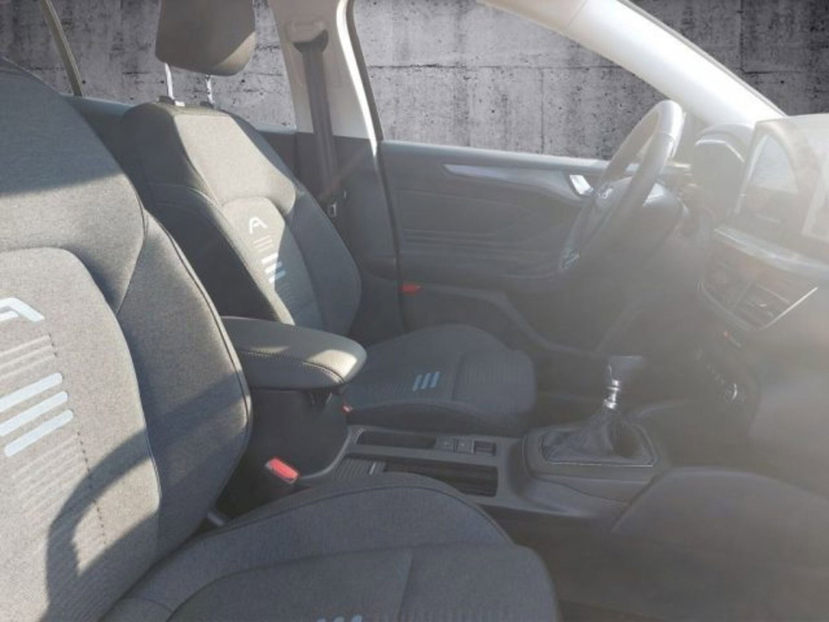 Ford Focus 1.5 EcoBlue 115 CV automatico 5p. Active Style (13)