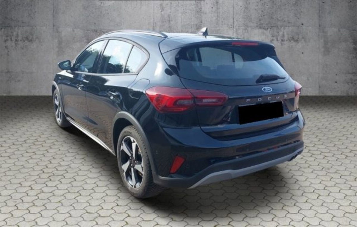 Ford Focus 1.5 EcoBlue 115 CV automatico 5p. Active Style (3)