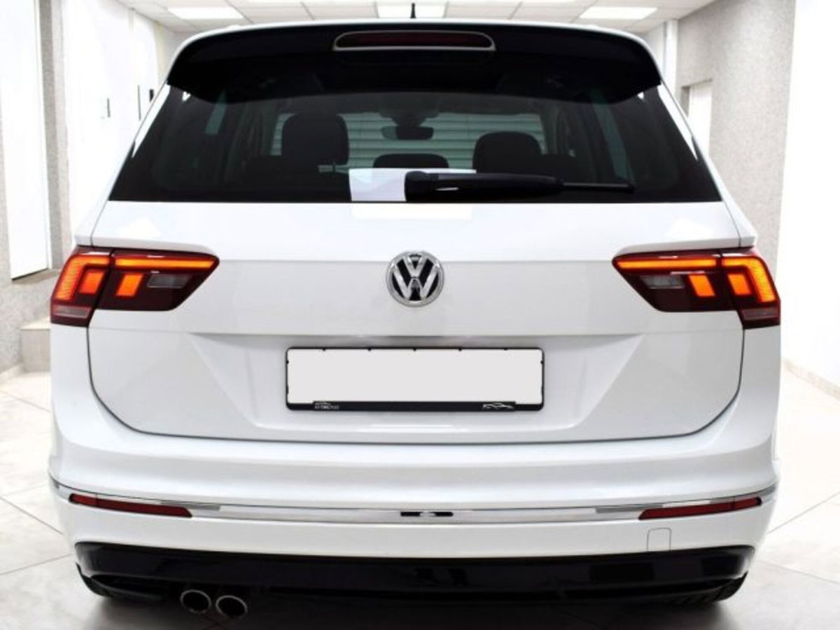 Volkswagen Tiguan 2.0 tdi R-Line 150cv dsg (6)