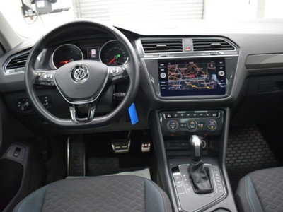 Volkswagen Tiguan 2.0 tdi R-Line 150cv dsg (9)