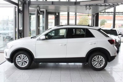 Volkswagen T-Roc 1.0 TSI Life (4)