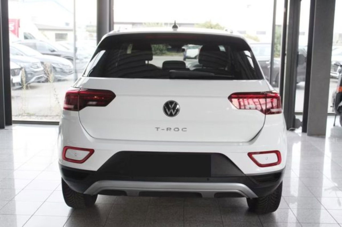 Volkswagen T-Roc 1.0 TSI Life (6)