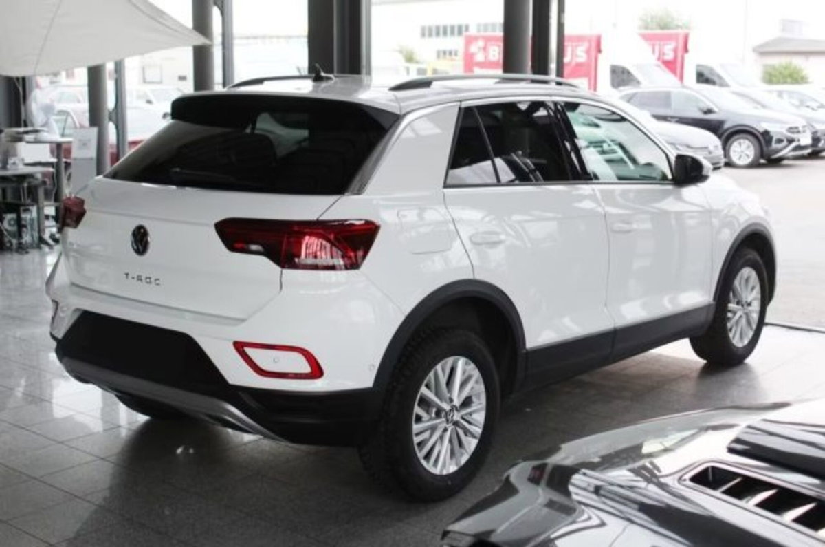 Volkswagen T-Roc 1.0 TSI Life (7)