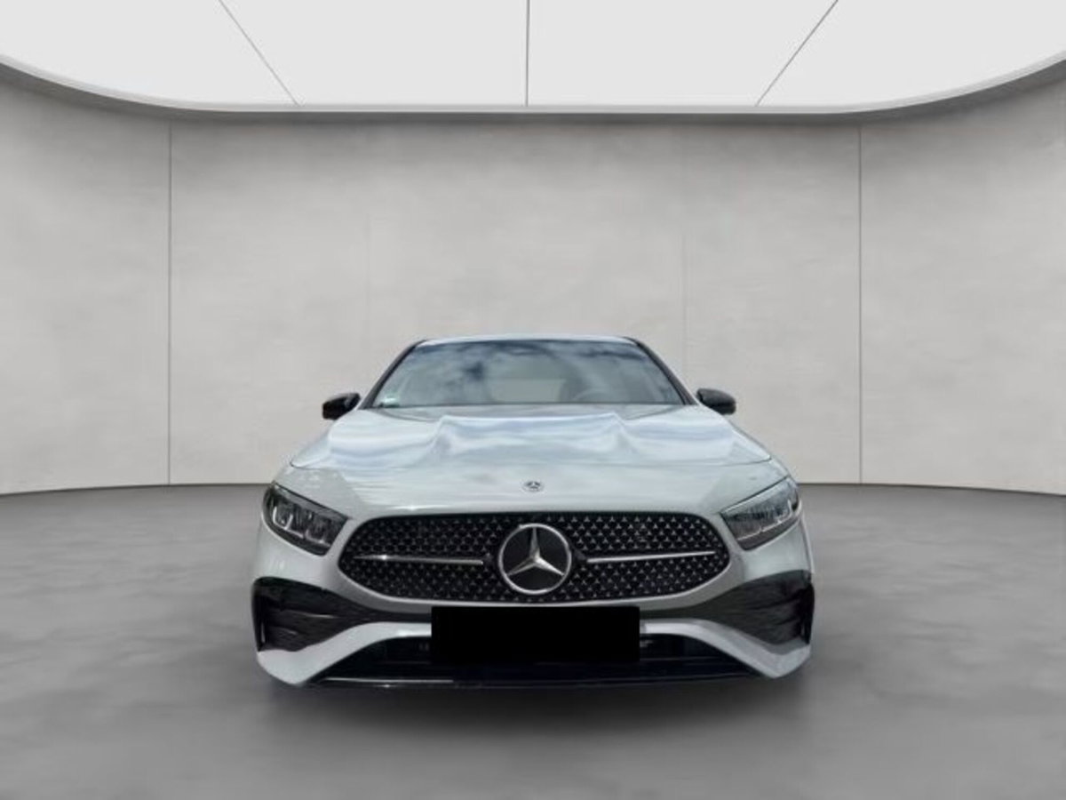 Mercedes-Benz Classe A 180 d AMG Line Premium Plus auto (8)