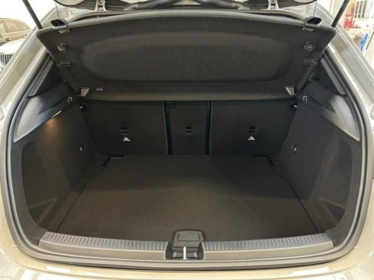 Mercedes-Benz Classe A 180 d AMG Line Premium Plus auto (14)