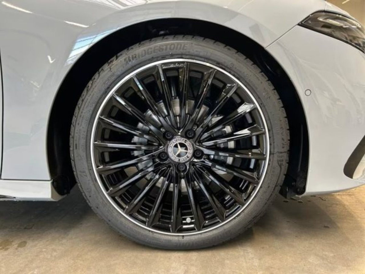 Mercedes-Benz Classe A 180 d AMG Line Premium Plus auto (5)