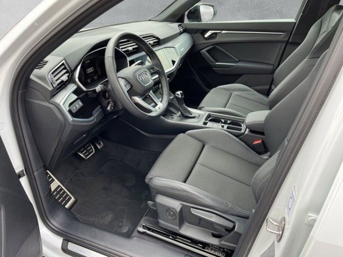 Audi Q3 Sportback 35 TDI S line edition (8)