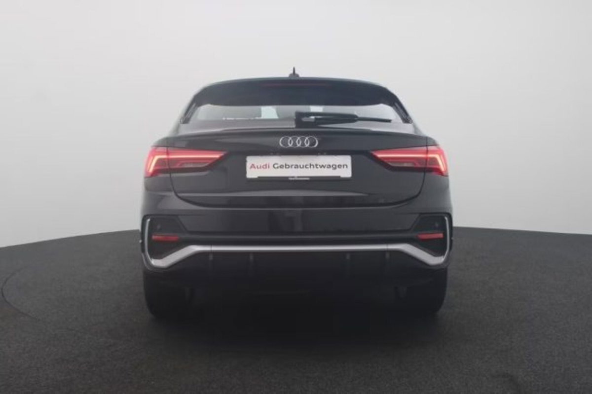 Audi Q3 Sportback 35 TDI quattro S tronic S line edition (4)