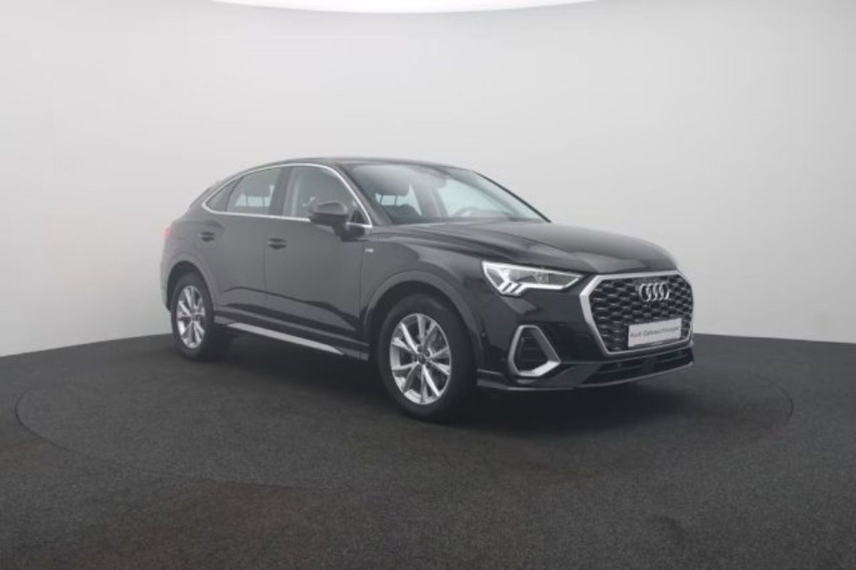 Audi Q3 Sportback 35 TDI quattro S tronic S line edition (6)