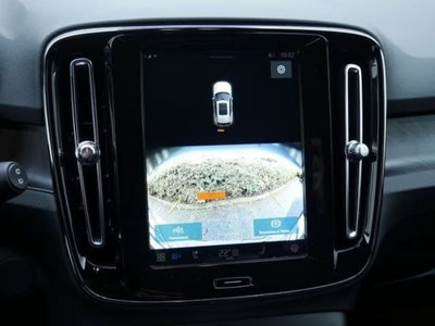 Volvo XC40 Recharge Pure Electric Single Motor FWD Plus (8)