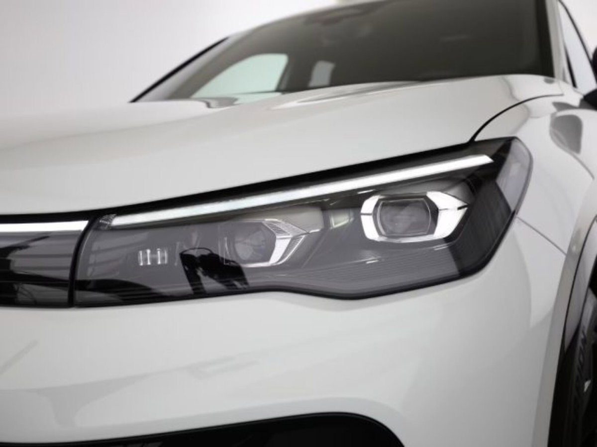 Volkswagen Tiguan 1.5 etsi R-Line 150cv dsg (13)