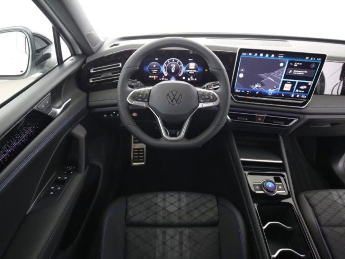 Volkswagen Tiguan 1.5 etsi R-Line 150cv dsg (16)