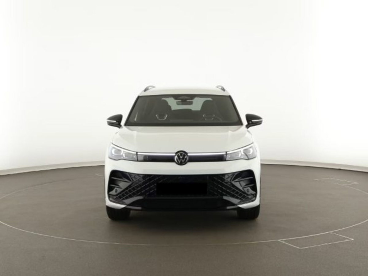 Volkswagen Tiguan 1.5 etsi R-Line 150cv dsg (2)