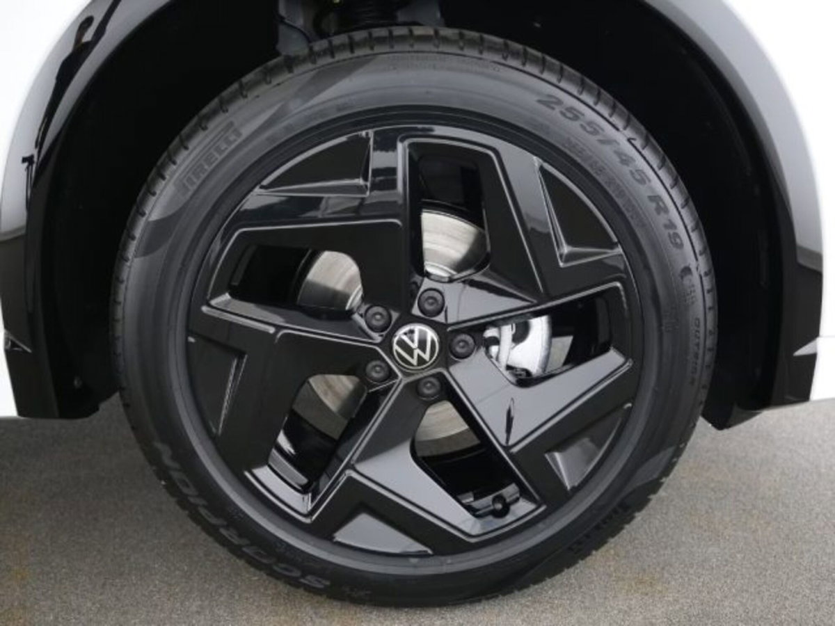 Volkswagen Tiguan 1.5 etsi R-Line 150cv dsg (9)