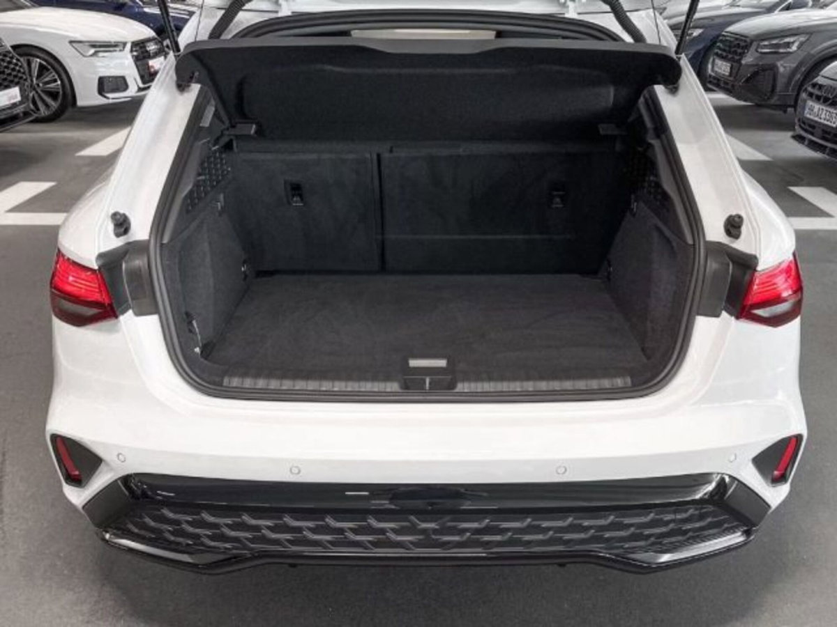 Audi A3 Sportback 35 TDI S tronic S line edition (13)