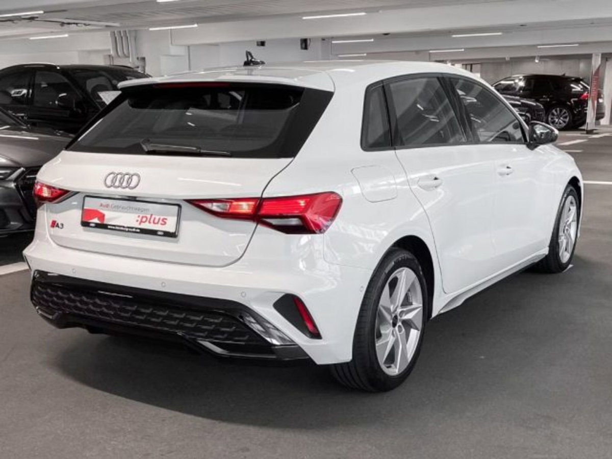 Audi A3 Sportback 35 TDI S tronic S line edition (4)