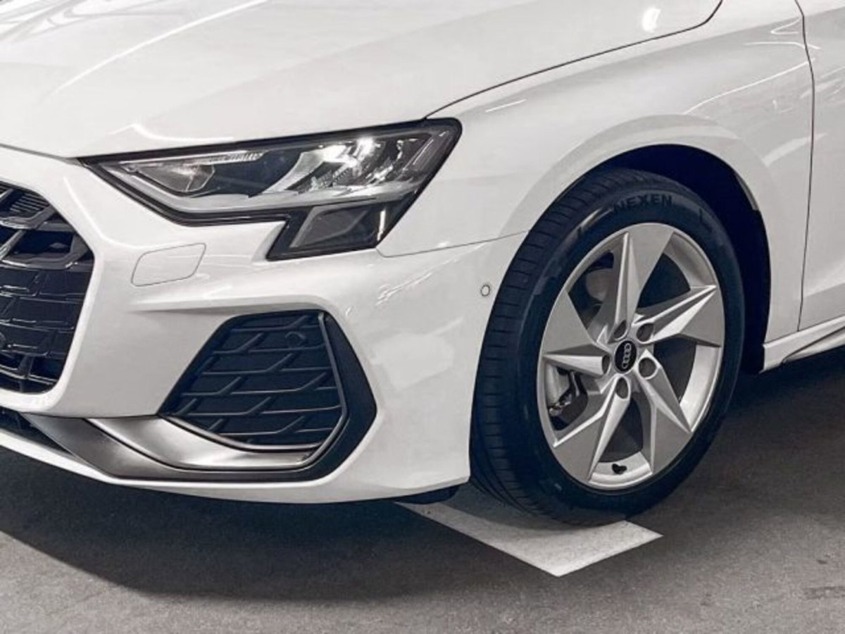 Audi A3 Sportback 35 TDI S tronic S line edition (5)