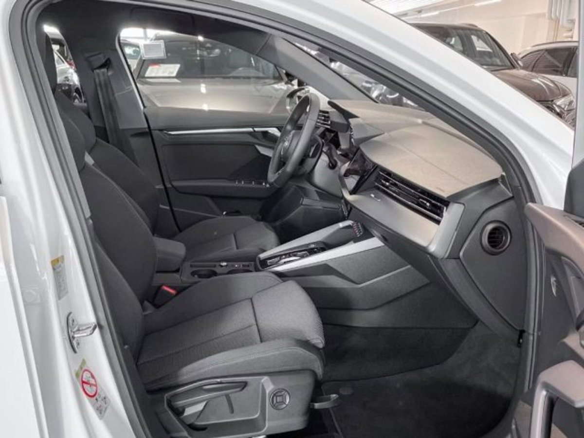 Audi A3 Sportback 35 TDI S tronic S line edition (7)