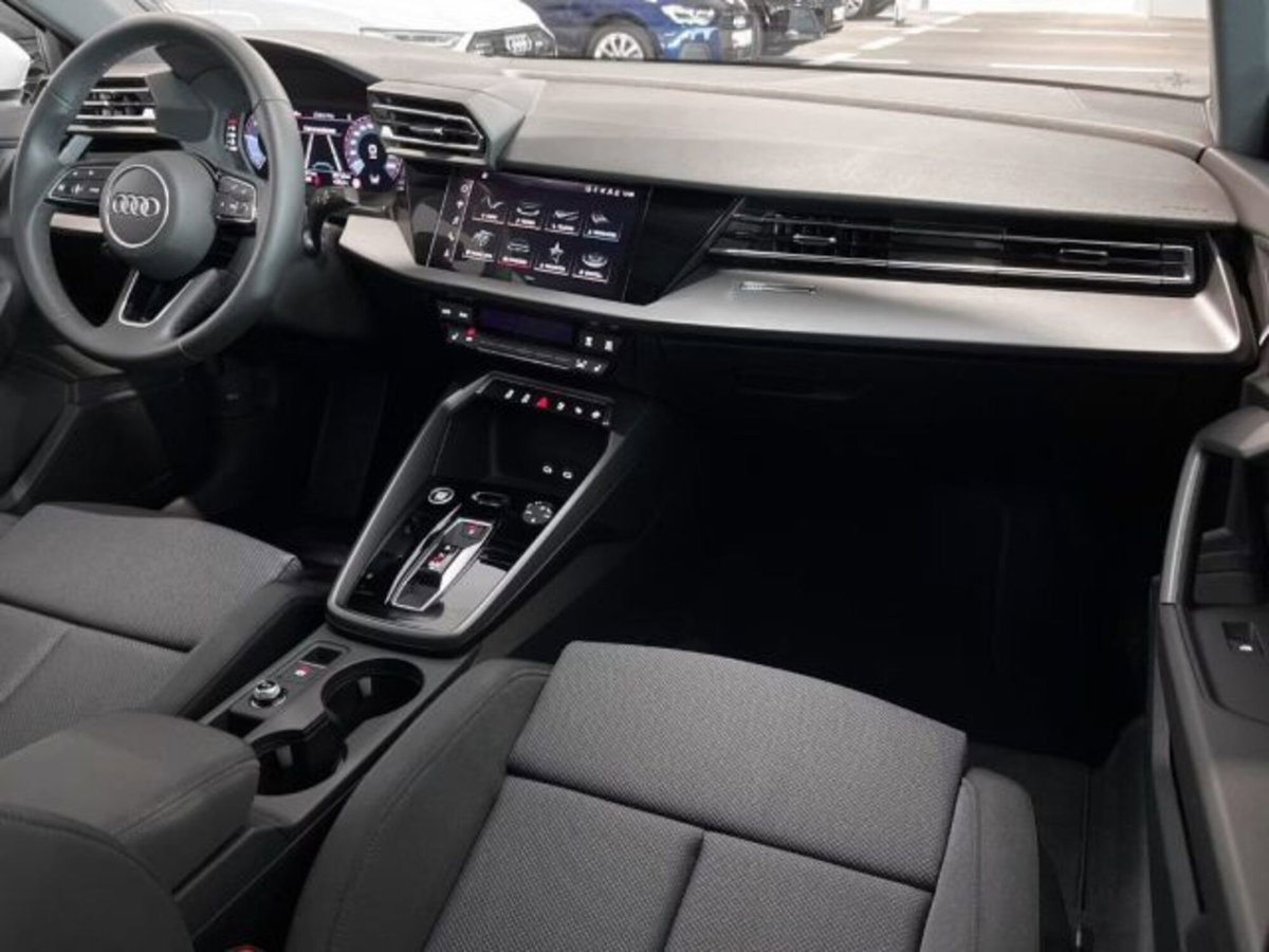 Audi A3 Sportback 35 TDI S tronic S line edition (8)