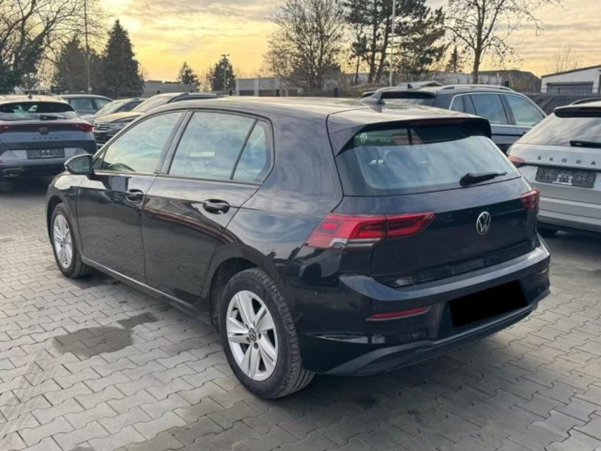 Volkswagen Golf Variant 2.0 TDI SCR DSG Life (3)
